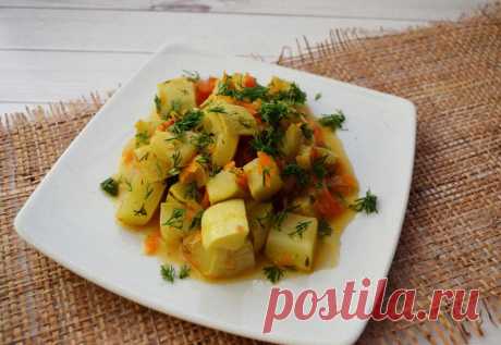 Ароматное овощное рагу с картошкой в домашних устловиях. Простой рецепт