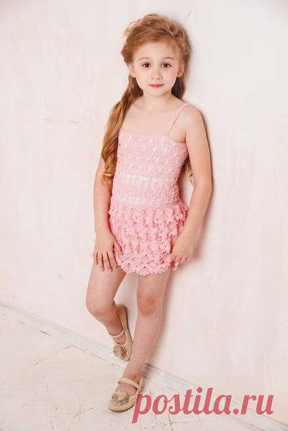 Вяжем крючком детский сарафан крючком. Как связать платье для девочки Урок вязания детского сарафана для девочки крючком. Как вязать детский летний сарафан для девочки. Вяжем крючком сарафан для девочки по схеме с описанием.