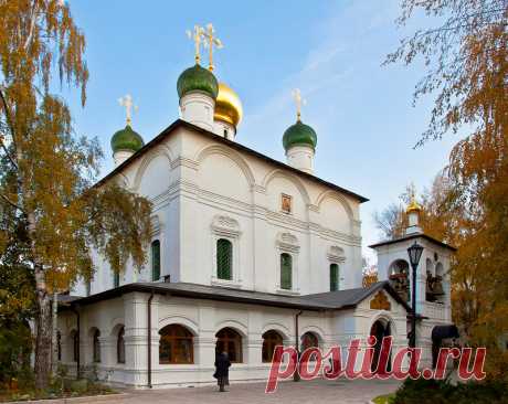 Сретенский монастырь или «От Богородицы Райский уголок»