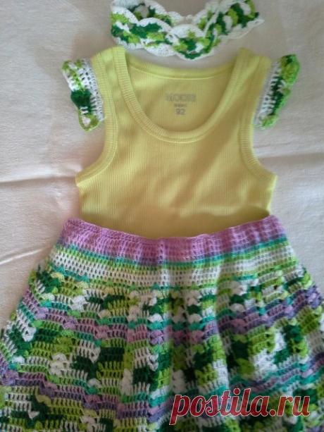 Юбочка крючком.