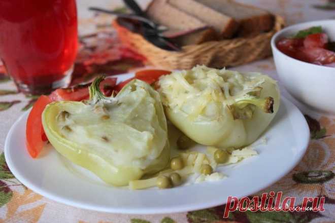 Перцы, фаршированные картошкой - прекрасный гарнир к мясу Удиви родных оригинальным угощением!