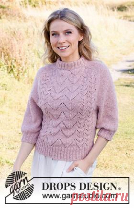 Джемпер Розовый песчаник Чудесная модель женского свитера с рукавом реглан погон, связанного спицами 4.5 мм из пряжи Drops Sky. Свитер вяжется от верхнего...