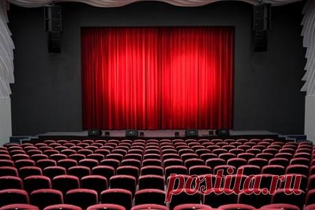 В Новосибирске отменили попавший под проверку спектакль с «принцессой с усами». В Новосибирске отменили показ детского спектакля «Принцесса и Людоед», в котором заподозрили пропаганду ЛГБТ. На спектакле на котором должны были присутствовать представители Минкультуры региона и экспертное сообщество. Администрация театра утверждает, что отмена состоялась в связи с техническими неполадками на сцене