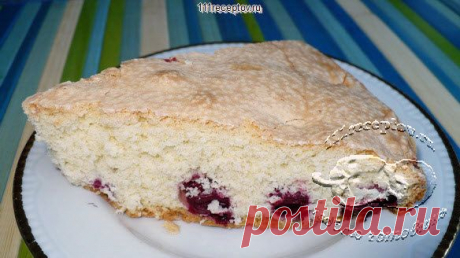 Шарлотка с вишней | Ваши любимые рецепты