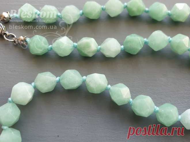 Нефрит Бирма, ромб, натуральный к2463 - купить в Украине оптом и в розницу | bleskom.com.ua