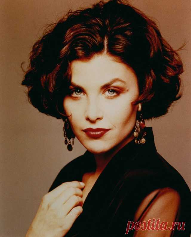 Шерилин Фенн (Sherilyn Fenn)
- 1 февраля, 1965