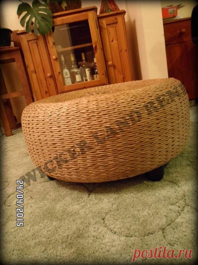 Пуф из шины, оплетенной бумажными трубочками | oblacco