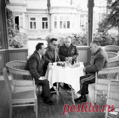 50 лет со дня прихода к власти.
фото из архива ИТАР ТАСС.