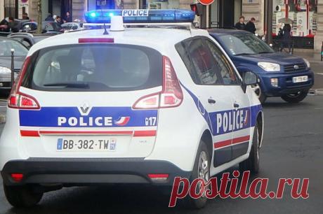 Во Франции в музее Лиона активистки облили супом картину Клода Моне. Они призвали обратить внимание на изменение климата и на то, насколько большой вклад вносят в этот процесс фермеры.