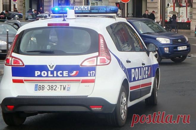 Во Франции в музее Лиона активистки облили супом картину Клода Моне. Они призвали обратить внимание на изменение климата и на то, насколько большой вклад вносят в этот процесс фермеры.