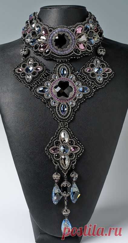 Black Swan 423×800 pixels | Bags & beads