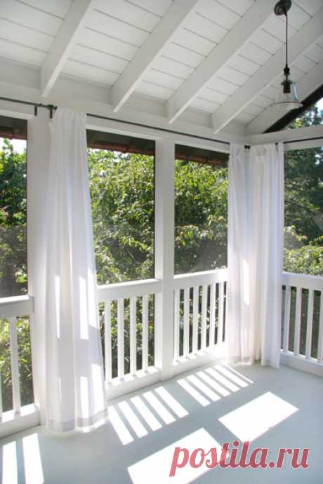 Nessy Designs: Porch Curtains