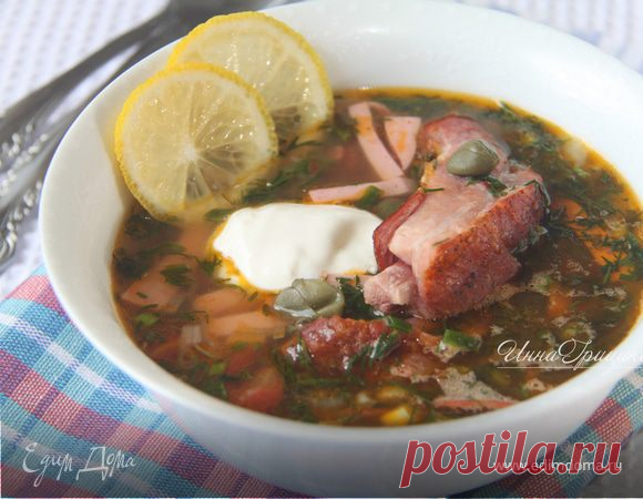 Солянка мясная сборная. Ингредиенты: каперсы маринованные, свиные ребра, лук репчатый | Официальный сайт кулинарных рецептов Юлии Высоцкой
