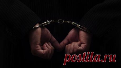 Сын наркобарона Коротышки не признал вину по делу о наркоторговле