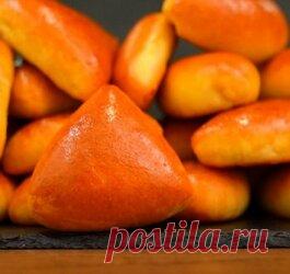 Вы влюбитесь в это тесто! Самое быстрое дрожжевое тесто для пирожков! Пирожки в духовке Самый быстрый рецепт дрожжевого теста, который я знаю. Тесто получается бесподобным, а пирожки из него мягкие, пуховые, не черствеют на следующий день. Начинку для пирожков можно использовать любую, у меня сегодня капуста и яйцо с зеленым луком. Ингредиенты. Дрожжи сухие 1 пакетик (10 г сухих или 25–30 г свежих) Соль 1 ч. л. Сахар 2 ст. л. Яйцо куриное 1 шт. Молоко 250 г. Масло растител...