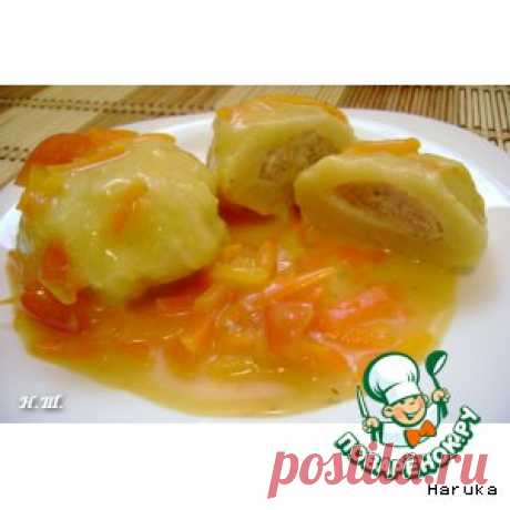 Кубэ манные с мясной начинкой в соусе (иракское блюдо)
