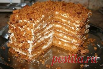 Простой и вкусный медовый тортик, для тех, кто не любит возиться с раскаткой коржей Рекомендую!