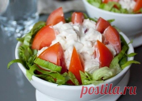 Праздничные салаты с курицей: готовим и оформляем