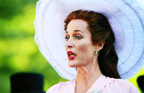 Джиллиан Андерсон