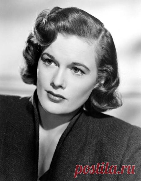 Джин Хэйген, 3 августа, 1923
 • 29 августа 1977