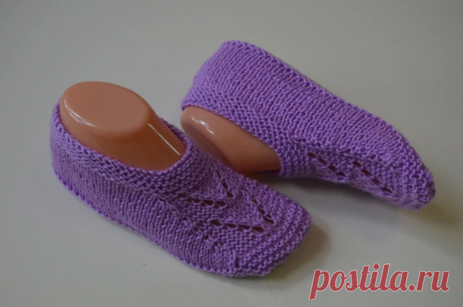 Следки спицами с ажурным узором