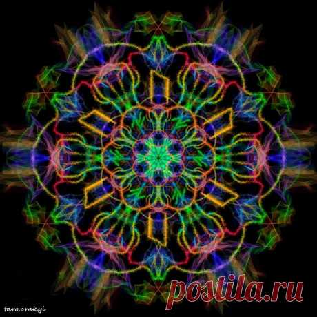 💫Руническая мандала - “Быстрые деньги”.💫

Помогает материализовать определенную сумму денег в рамках вашего денежного канала, но за более короткие сроки.

Например, получить свой обычный недельный доход всего за пару дней. То есть если в неделю вы условно получаете 100$, то вы получите эти же самые 100$ за 2-3 дня. Только потом не ждите новых поступлений:)