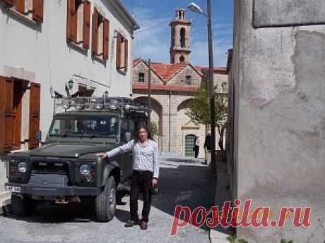 Неизвестные пытались поджечь в Киеве храм УПЦ