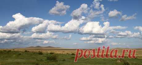 Panoramio - Photo of Облака над степью