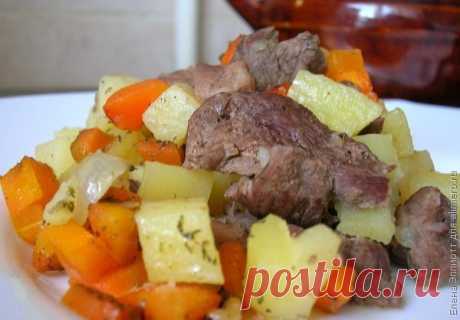 👌 Мясо гуся с овощами в горшочках, рецепты с фото Этот рецепт мяса гуся в горшочках отлично подойдет и для утки. Как, в общем-то, и для любого другого вида мяса. Благодаря способу приготовления, блюдо практически невозможно испорт...