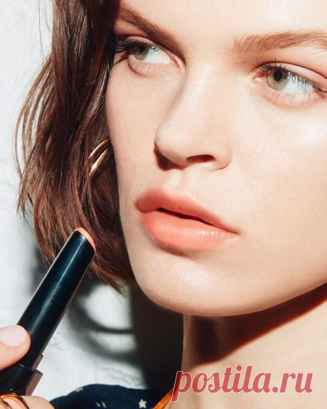 Как сделать губы объемнее: 5 советов