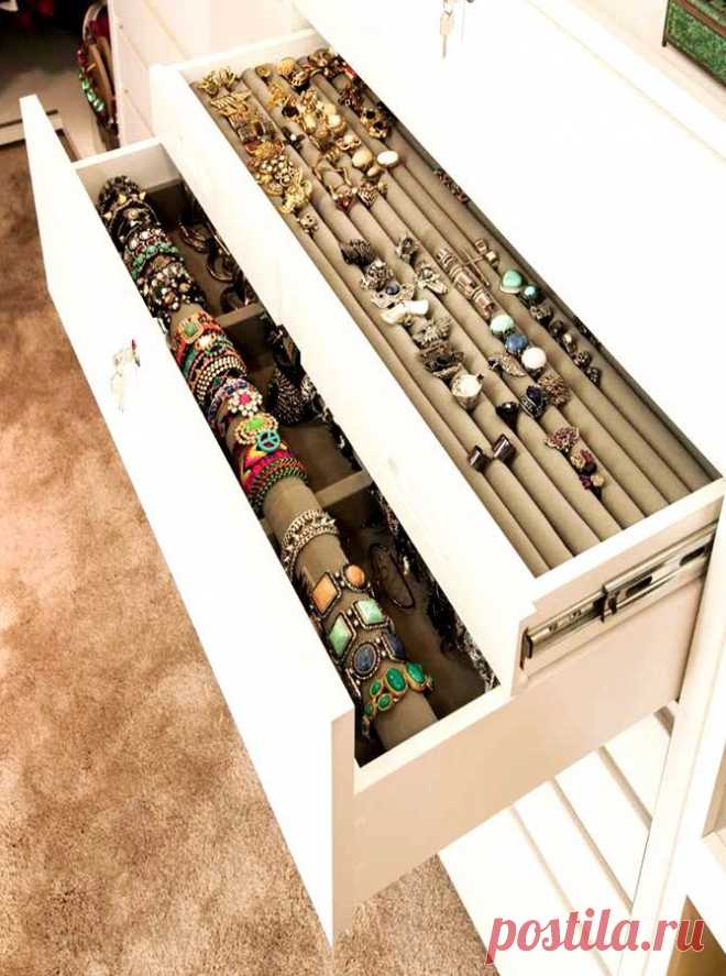 Built in jewelry storage in closet | New house plans!