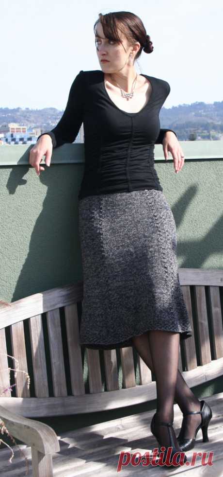 Bell Curve skirt - Winter 2007 - Knitty