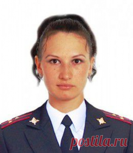 Серпуховский участковый уполномоченный полиции Наталия Силаева и ее воспитанники из местного литературного объединения выпустили сборник своих произведений. | Общественный совет МВД &quot;Серпуховское&quot;
