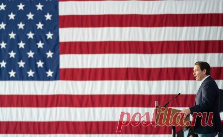 Трамп ответил на выдвижение Десантиса видео с Гитлером и дьяволом. Кандидат в президенты США Дональд Трамп отреагировал на выдвижение другого республиканца, губернатора штата Флорида Рона Десантиса, на пост главы государства.