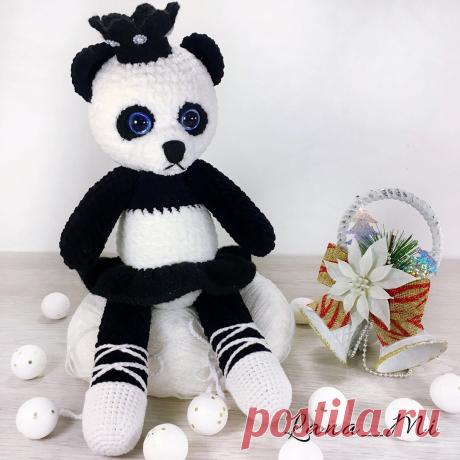 PDF Пандочка. FREE amigurumi crochet pattern. Бесплатный мастер-класс, схема и описание для вязания амигуруми крючком. Вяжем игрушки своими руками! Панда, panda, suportar, bär, ours, medvěd, medvídek, nallebjörn, мишка, медведь, медвежонок. #амигуруми #amigurumi #amigurumidoll #amigurumipattern #freepattern #freecrochetpatterns #crochetpattern #crochetdoll #crochettutorial #patternsforcrochet #вязание #вязаниекрючком #handmadedoll #рукоделие #ручнаяработа #pattern #tutorial #häkeln