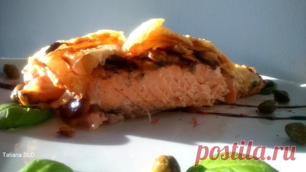 РЫБНЫЙ ПИРОГ С ГРИБАМИИ И ВЯЛЕНЫМИ ТОМАТАМИ