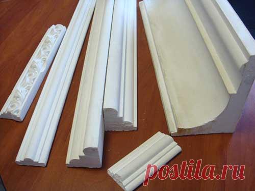Потолочный плинтус - как клеить: пошаговая инструкция