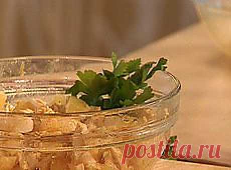 САЛАТ КУРИЦА С АНАНАСАМИ