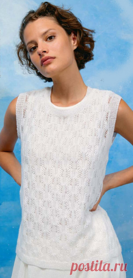 Фантазийный топ.
Размеры: S (M/L) XL.