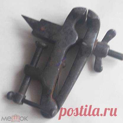 Мини тиски с наковальней и конусом СССР