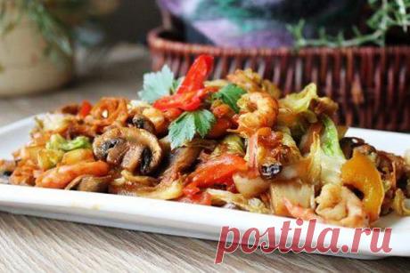 Один из вкуснейших шедевров китайской кухни!
&quot;Салат из пекинской капусты&quot; Рецепт на сайте...