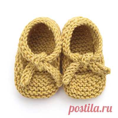 Patuquitos de PUNTO a Dos Agujas [ Tutorial y Patrón GRATIS ] Aprende a Tejer unos preciosos Patuquitos de Punto atados al tobillo con este Tutorial paso a paso con patrón Gratis ¡Repetirás el patrón una y otra vez!