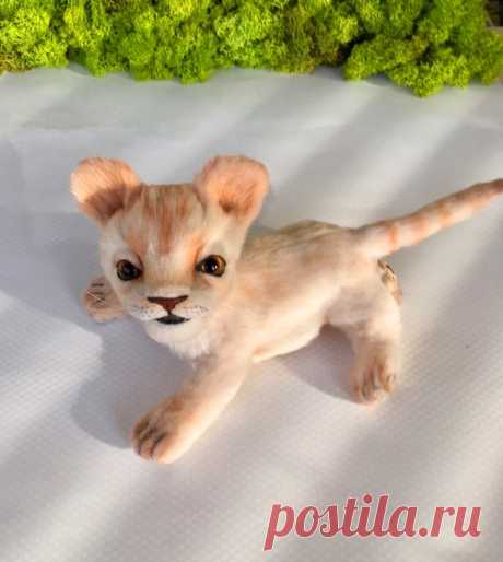 Simba? by Elena Kirillova The Lion Baby /Simba? Sewed by the author's pattern of faux fur of high quality. OOAK. Its size is about 22cm to the tail. A skeleton is laid inside the body. Paws, ears and tail are reinforced with wire and you can change the position. Body and head stuffed - a mixture of wool...