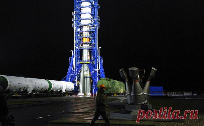 Минобороны запустило с космодрома Плесецк ракету с военным спутником. Воздушно-космические силы на космодроме Плесецк осуществили пуск ракеты «Союз-2.1б» с военным спутником, сообщило Минобороны в телеграм-канале.