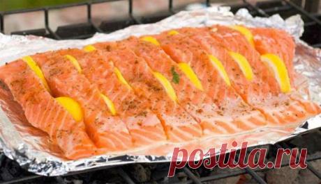 Вкуснейшую маринованную, соленую и копченую рыбку можно сделать дома просто и быстро....