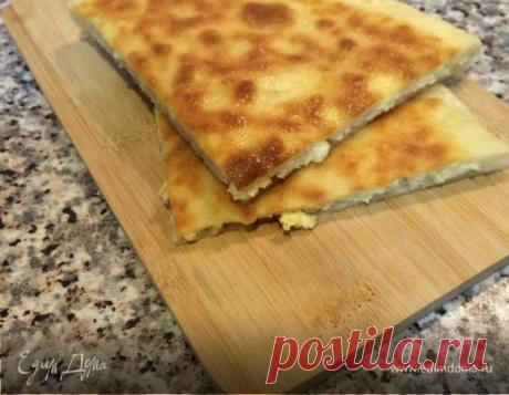 Хачапури. Ингредиенты: мацони, вода, дрожжи сухие