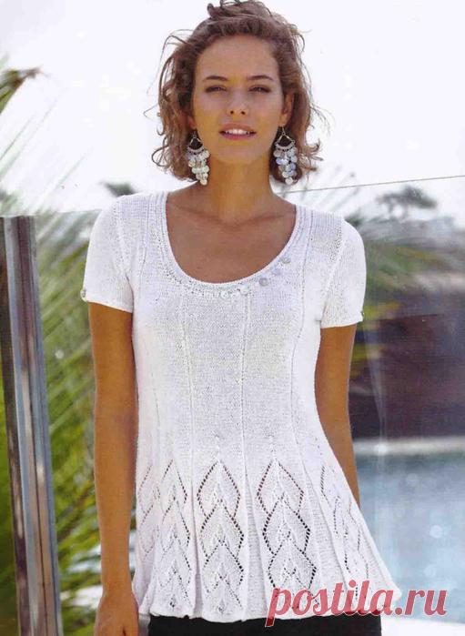 Туника с баской ажурными полосами