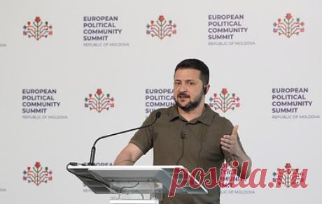 Зеленский пригрозил Кличко "нокаутом" из-за закрытых в Киеве бомбоубежищ. Президент Украины заявил, что последует твердая реакция и "очень конкретные" лица понесут ответственность