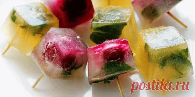 Морщины уходят, а кожа — увлажняется. Простой способ ежедневного ухода за лицом
Лед для лица — прекрасный способ тонизировать, разгладить и подтянуть кожу. Отлично подходит для утреннего ухода за лицом — освежает, снимает отечность, придает здоровый цвет. Применять нужно утром, в качестве утреннего ухода, до нанесения косметики. Подборка рецептов для приготовления льда в домашних условиях и...
Читай дальше на сайте. Жми подробнее ➡