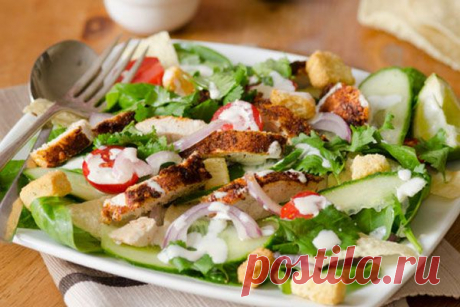 Мексиканский салат с курицей